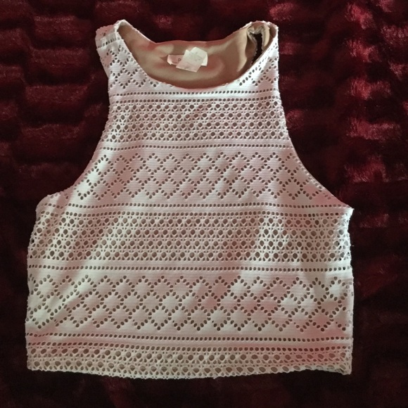 Tan/white lace crop top