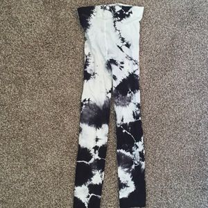 Black/white the dye tights
