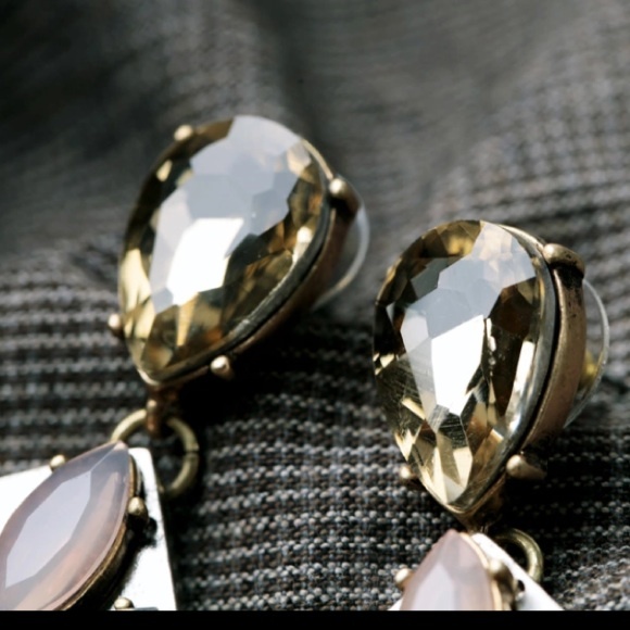 Olivia Welles Crystal Leaves Stud Earrings - Picture 2 of 3