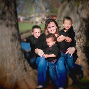 Meet your Posher, Latosha