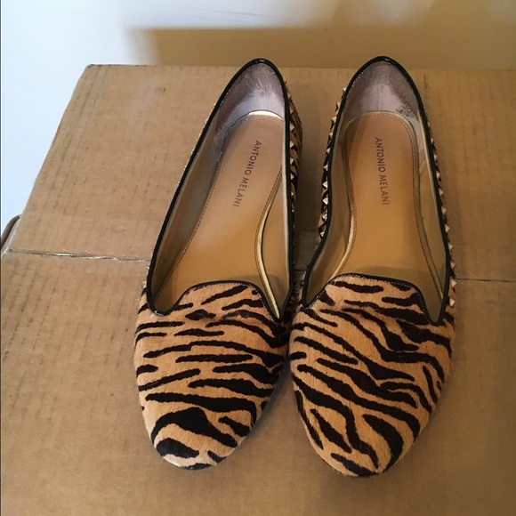 Tiger print shoes