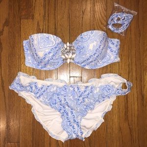 Victoria's Secret bikini