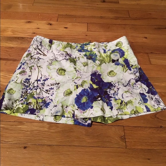 Zara floral shorts - Picture 4 of 4