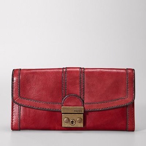 Fossil Vintage Re Issue Flap Clutch Wallet Red