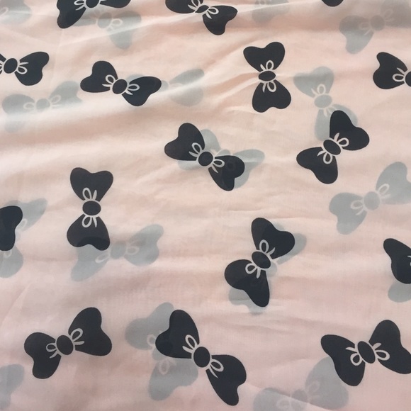 Bow Infinity Scarf - Picture 2 of 2