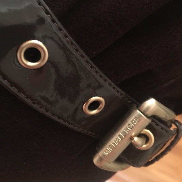 Chocolate suede boots - Picture 3 of 3