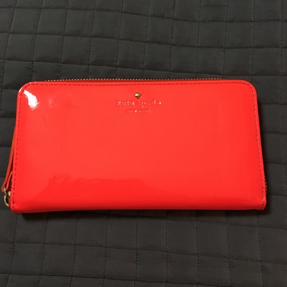 Kate Spade Neon Wallet