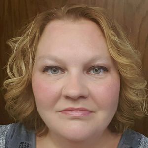 Meet your Posher, Deborah