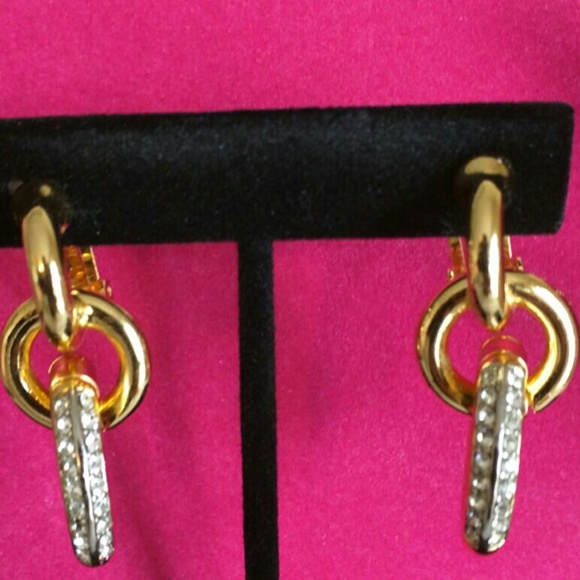 Christian Dior Earrings - Picture 2 of 3