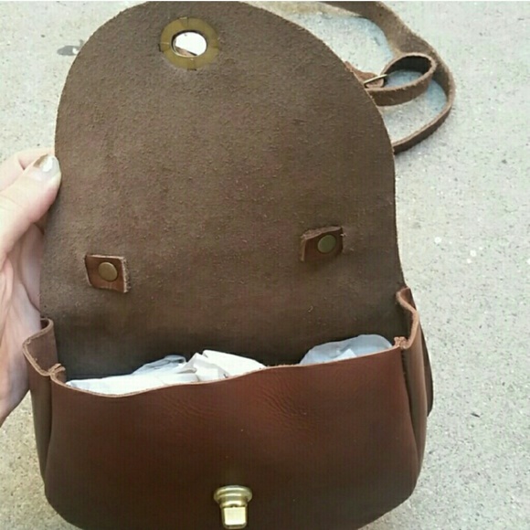 American Apparel crossbody leather purse NWT! - Picture 3 of 3