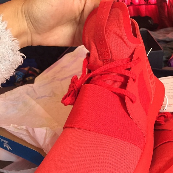 SOLD✨Adidas Tubular Defiant - Picture 2 of 4