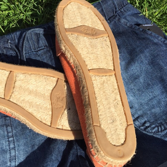 Coral espadrilles - Picture 4 of 4