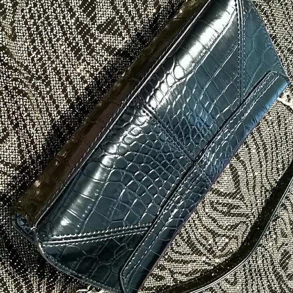 Happy hour 🍇 - Picture 2 of 4