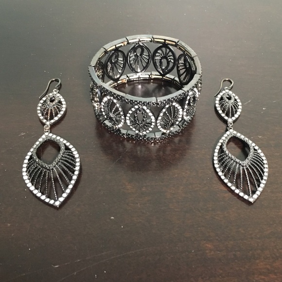 Gorgeous Set