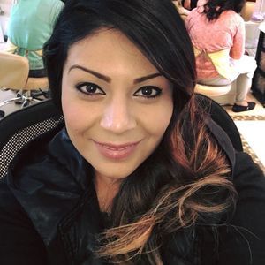 Meet your Posher, Francisca