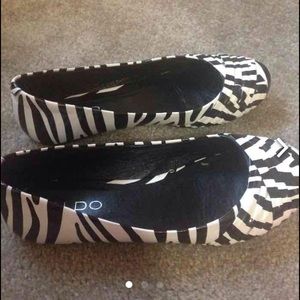 ALDO zebra print flats