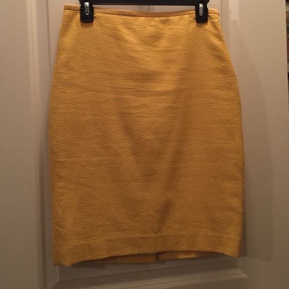 Mustard high waist pencil skirt