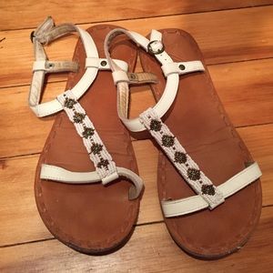 Roxy sandals