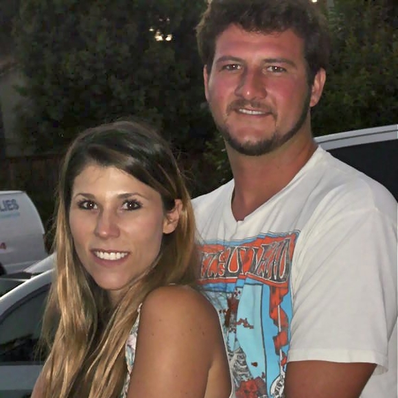 Meet your Posher, Britni - Picture 1 of 1