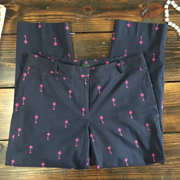 Talbots Pants - Talbots Navy Key crop pants in curvy