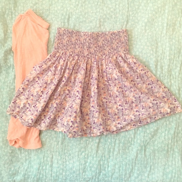 H&M Dresses & Skirts - H&M floral skirt