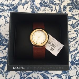 Leather Marc Jacobs watch