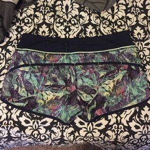 Brand new never worn lulus/ speed short 4 way