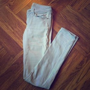 A&F • Light Wash Skinny Jeans