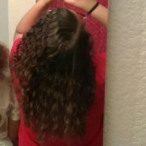 Meet your Posher, Kendra