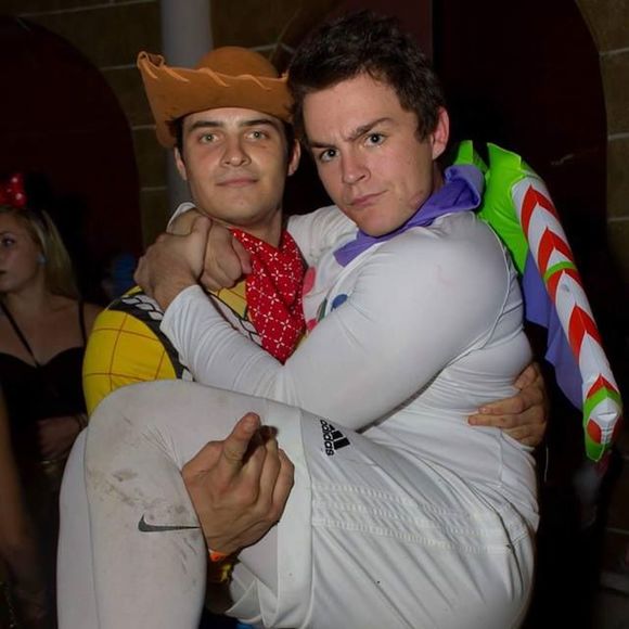 Meet your Posher, Johnny