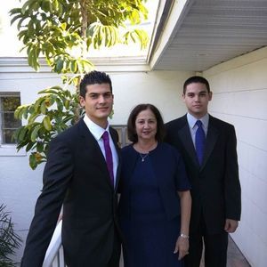 Meet your Posher, Milagros