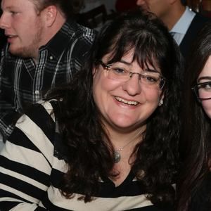 Meet your Posher, Elissa