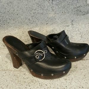 Dr Scholls clogs