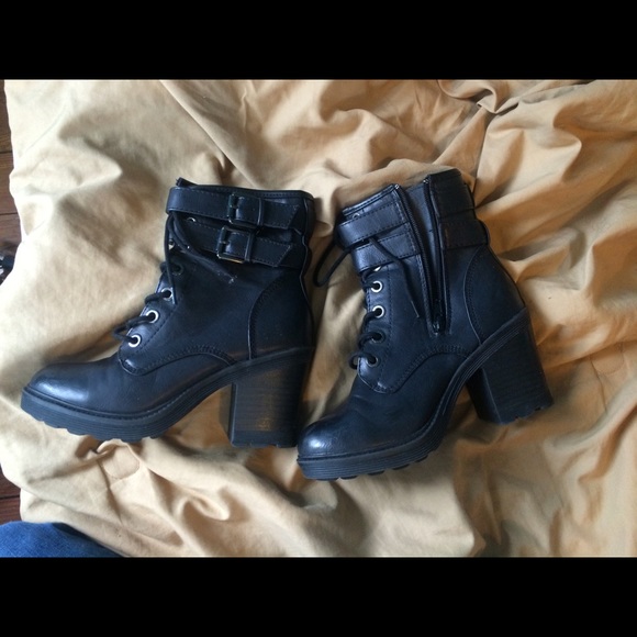 forever 21 chunky heel combat boots