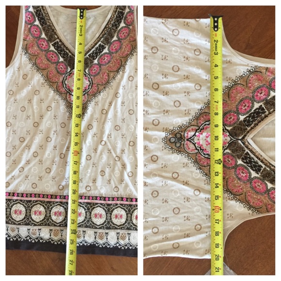 Beaded V-Neck Tank Top 🌷 - Picture 4 of 4