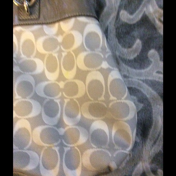 grey authentic coach bag w patent detail - Picture 3 of 4