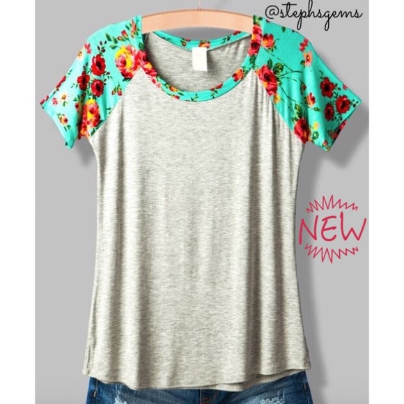 Gray & Mint Floral Top - Picture 2 of 3