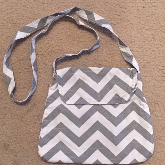 Grey/White Chevron Purse