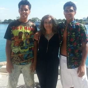 Meet your Posher, Lucy