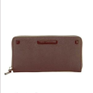 NWT, Rebecca Minkoff Black Ava Zip Wallet