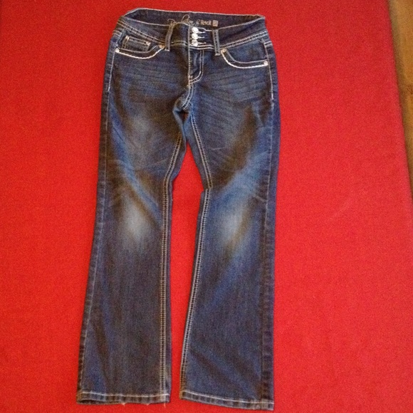 Jeans - Picture 1 of 2