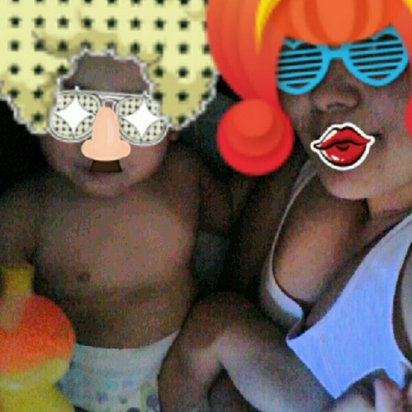 Meet your Posher, Elly - Picture 1 of 1