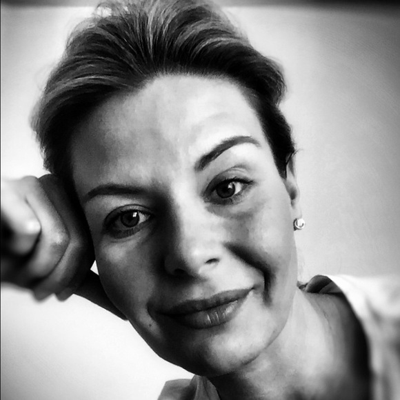 Meet your Posher, Amy - Picture 1 of 1
