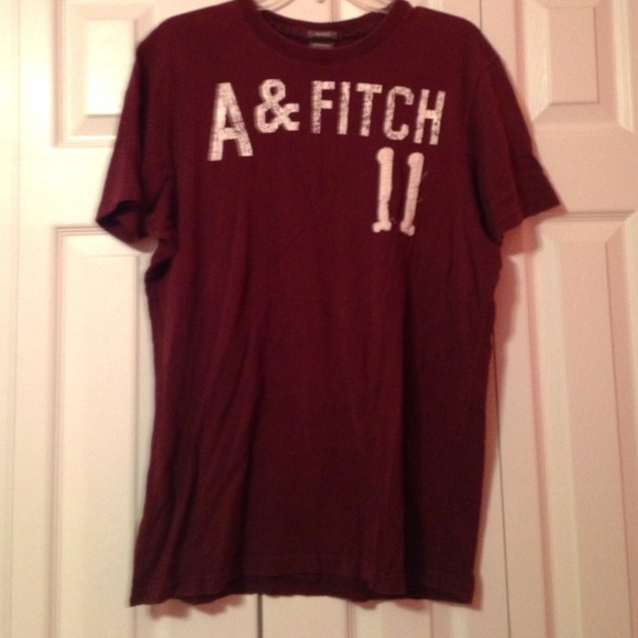Mens Burgundy A&F shirt