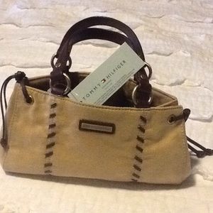 Tommy Hilfiger bag