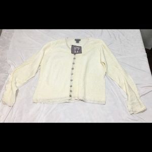 North 17 NWT button up dress sweater M