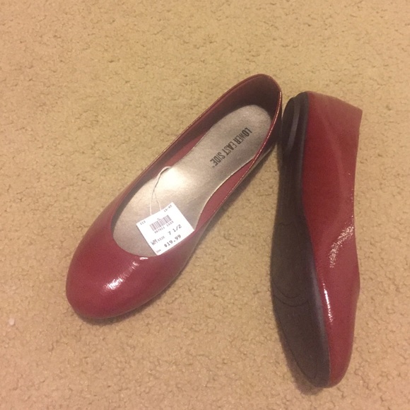 Brand new red flats