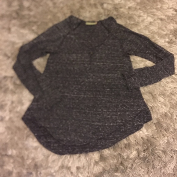 Alternative Henley - Picture 1 of 2