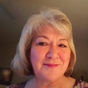 Meet your Posher, Paula grace