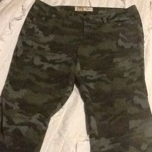 Camo pants